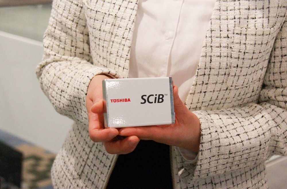 SCiB?電池（充電電池的最小單位），在汽車(chē)上安裝由多個(gè)電池組成的模塊